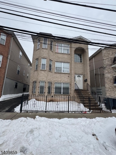 West Side Park - Residential Income