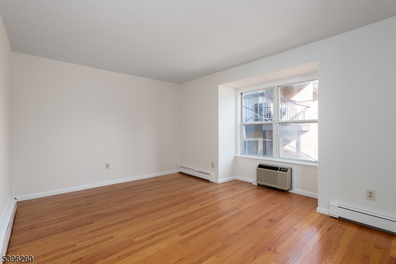 Alexandria of Hillsborough - Residential