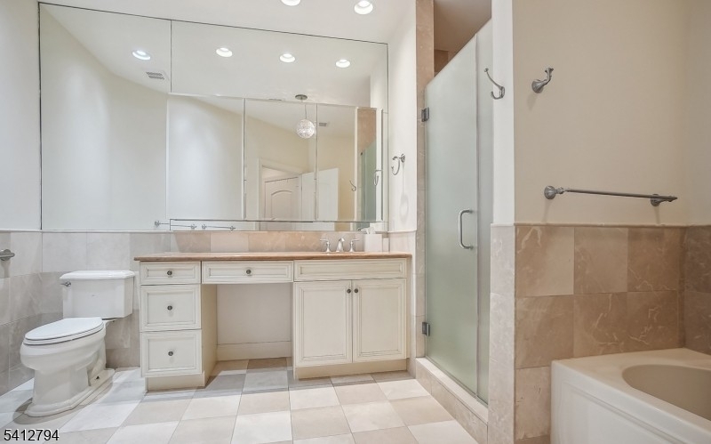 Vizcaya - Residential