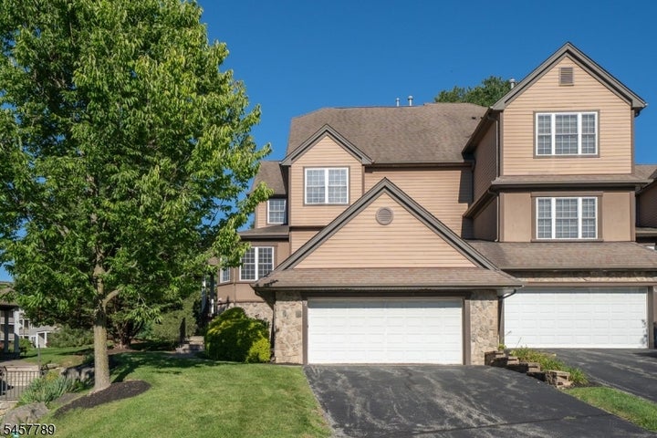Photo 1 of 40 — 32 Havenhill Rd, Hardyston Twp., NJ 07419