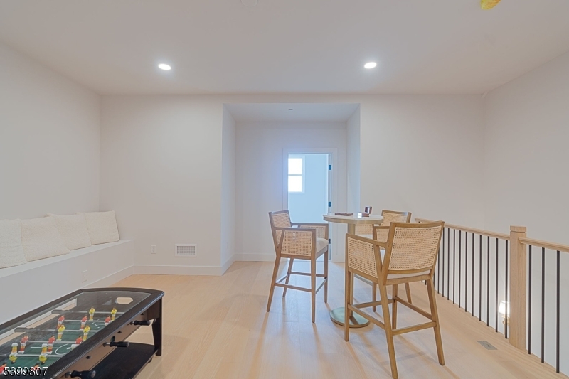 Avon Lakeview Townhomes - Residential