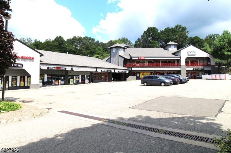 Crossroads Center Mall - Commercial Lease