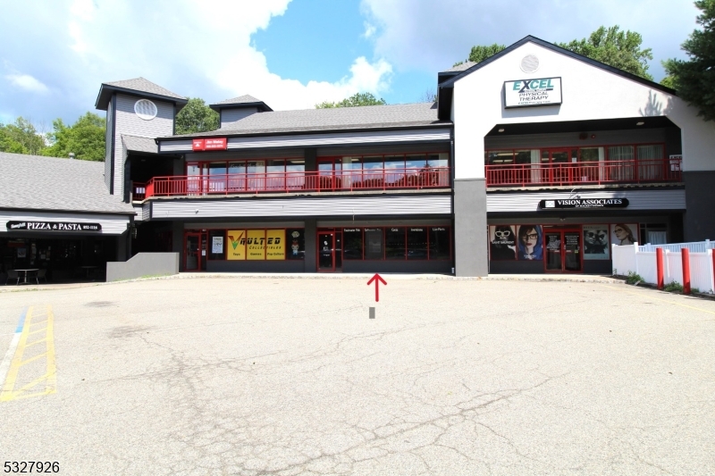 Crossroads Center Mall - Commercial Lease