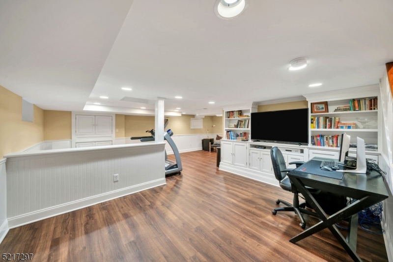 Hill Section - Residential