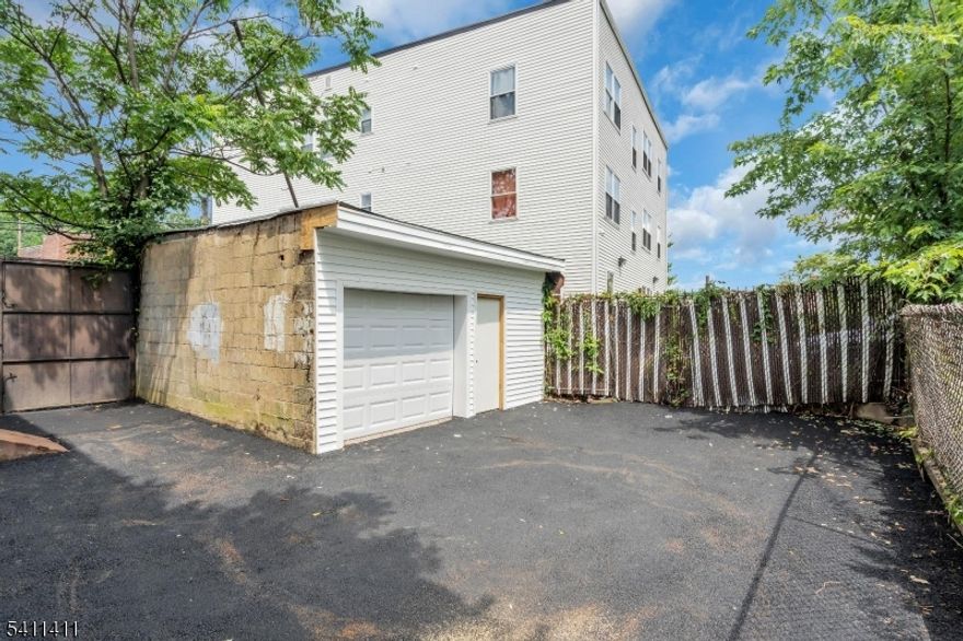 568 Grove St offers a commercial storefront space located in the Upper Irvington section along a well-traveled corridor, providing excellent street visibility and foot traffic. The unit features an open layout suitable for retail, office, or service-based use, with a front display window and direct street access. Conveniently situated near NJ Transit bus lines, Springfield Avenue, and major roadways including the Garden State Parkway, this location offers strong accessibility for customers and employees. A great opportunity for business owners seeking a high-exposure commercial space in a central Irvington location.