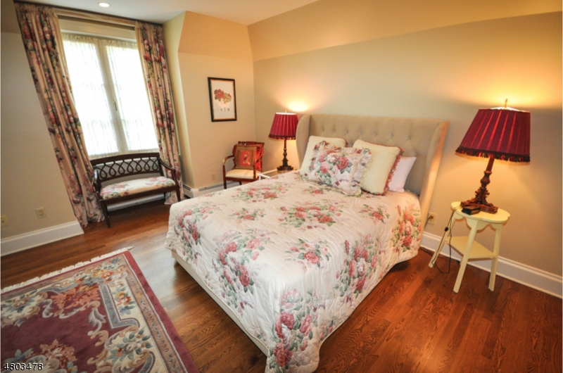 New Vernon - Residential