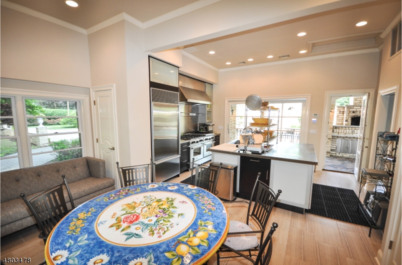 New Vernon - Residential