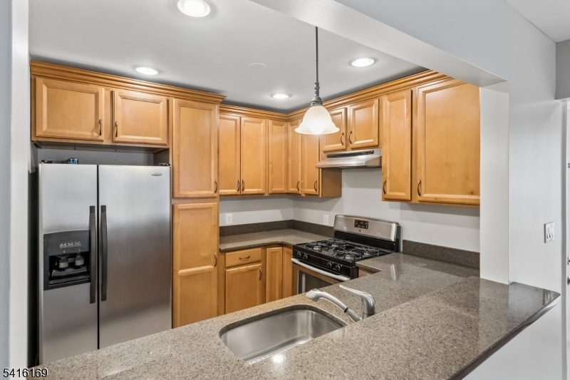 The Pointe - Residential