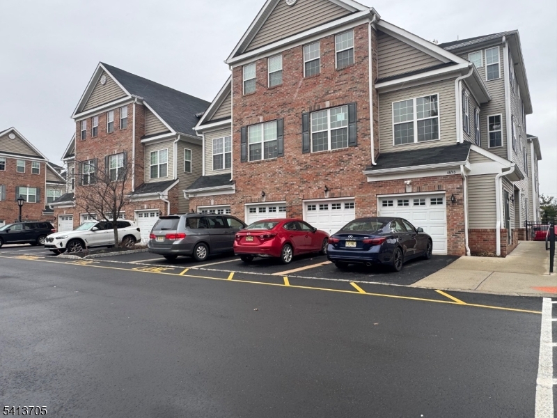 Station Square - Residential Lease