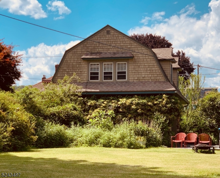 College - Residential Lease