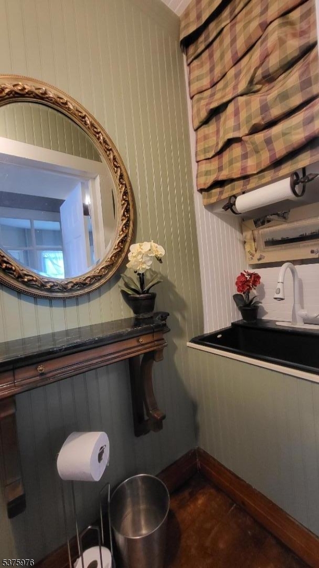 DOWNTOWN DOVER - Residential Lease