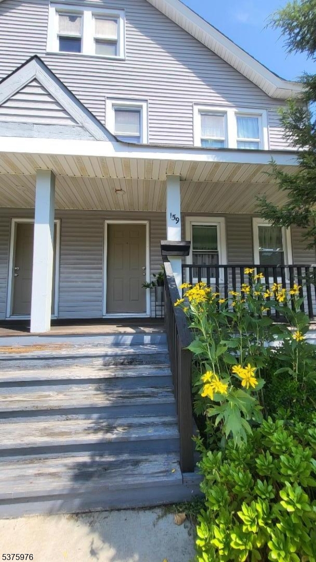 DOWNTOWN DOVER - Residential Lease