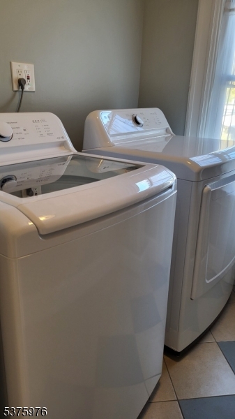 DOWNTOWN DOVER - Residential Lease