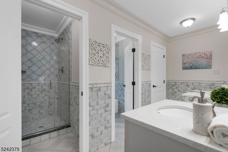 HARTSHORN - Residential