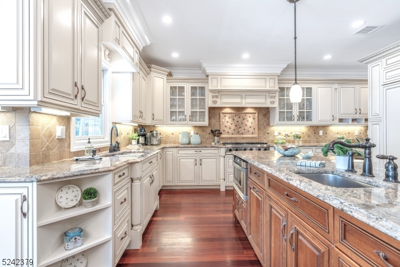 HARTSHORN - Residential