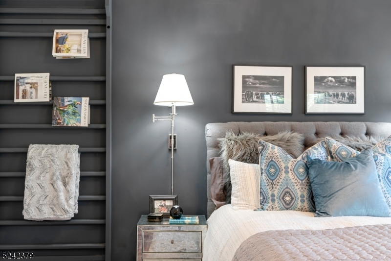 HARTSHORN - Residential