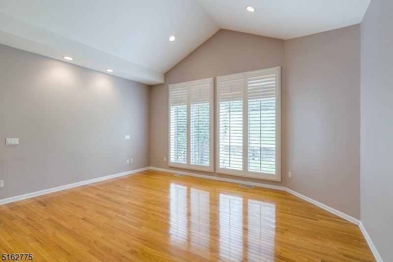 Longview - Residential