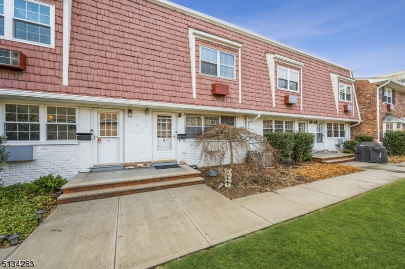 Parsons Village - Residential