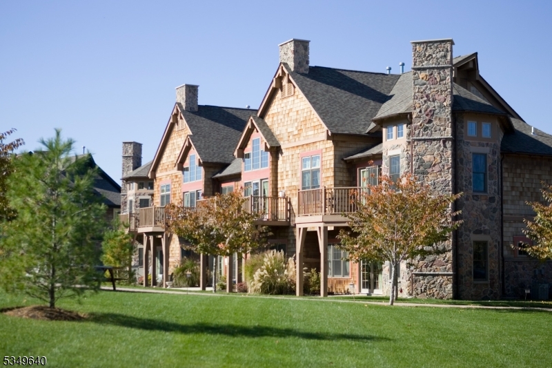 Black Creek Sanctuary - Residential