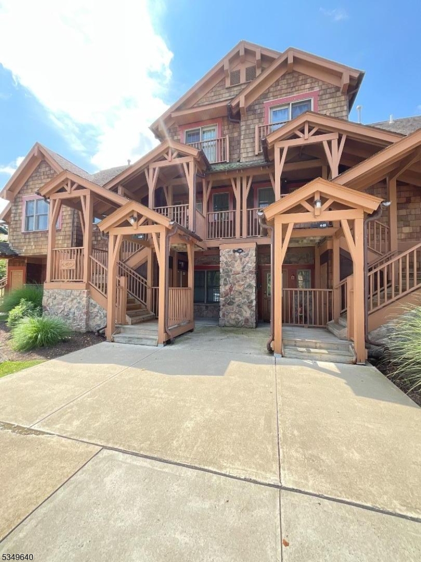 Black Creek Sanctuary - Residential