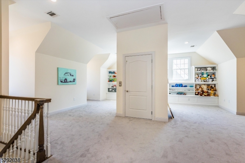 Christopher Court - Residential