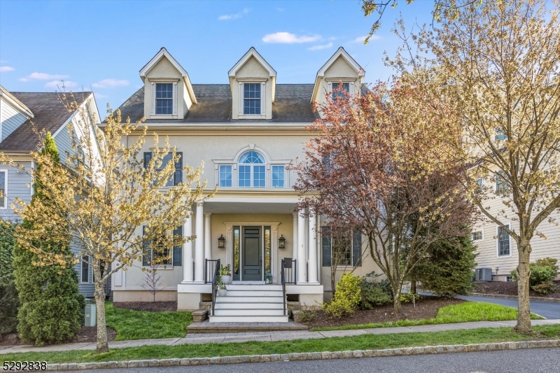 Christopher Court - Residential