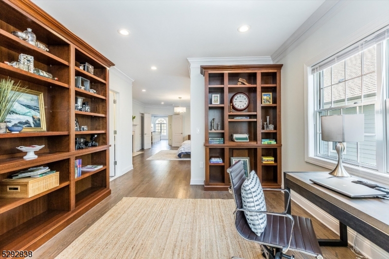 Christopher Court - Residential