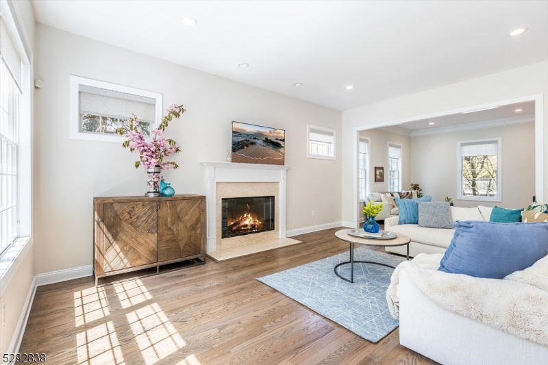 Christopher Court - Residential