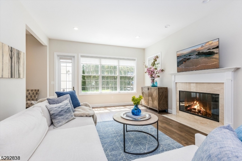 Christopher Court - Residential