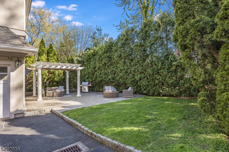 Christopher Court - Residential