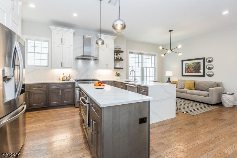 Christopher Court - Residential