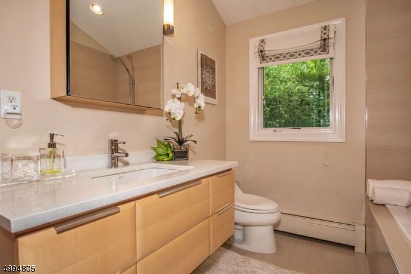 Upper Greenwood Lake - Residential