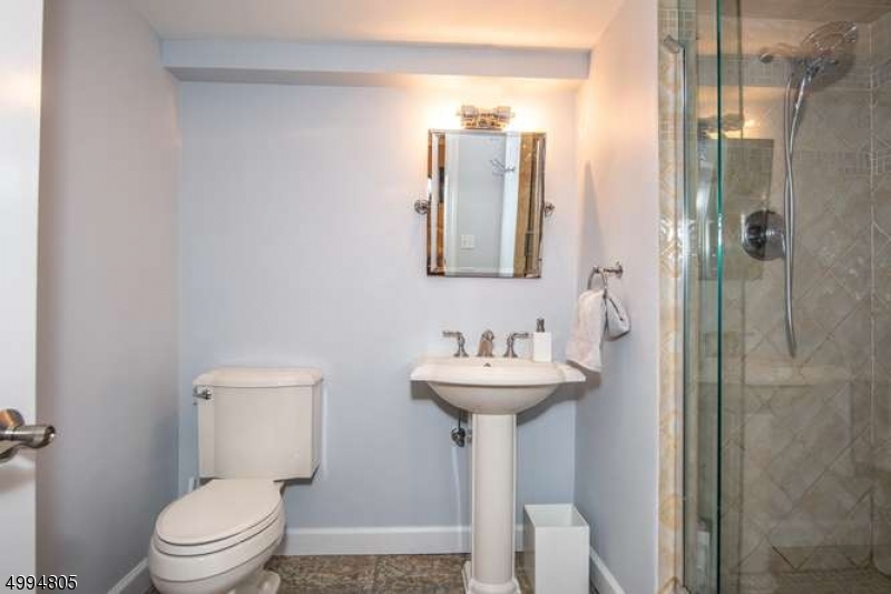 Upper Greenwood Lake - Residential