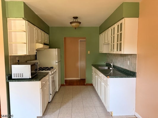 ADDRESS PRIVATE, NORTH PLAINFIELD, NJ 07060 - Image 9d2cea8d74c691d09794c13a7d9bf969/109409307