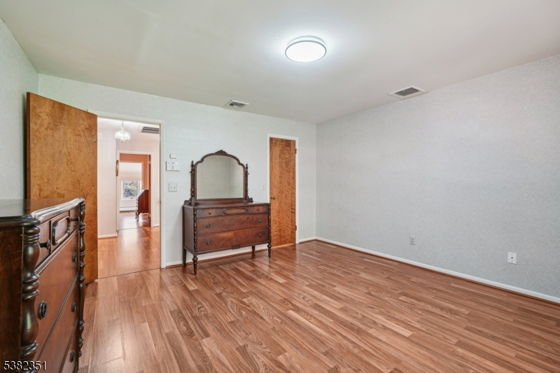 Valley Ponds - Residential