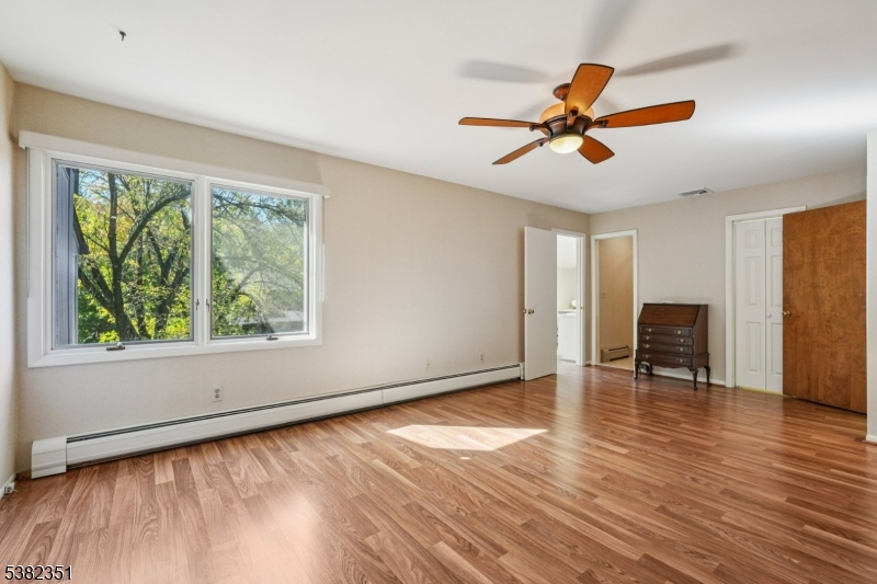 Valley Ponds - Residential