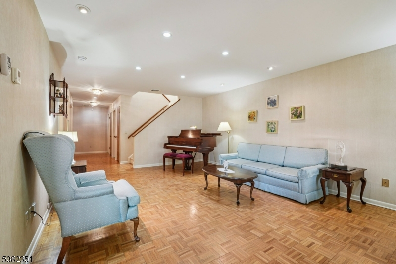 Valley Ponds - Residential