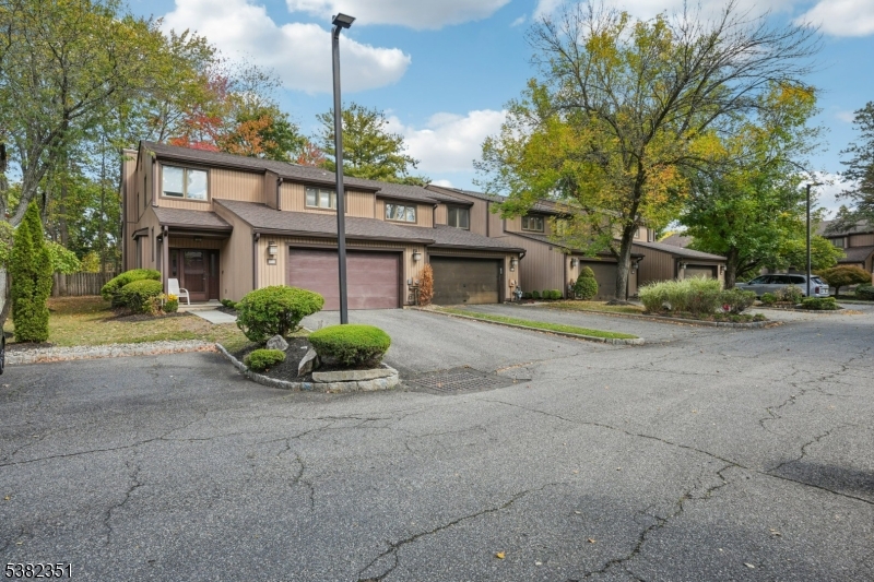 Valley Ponds - Residential