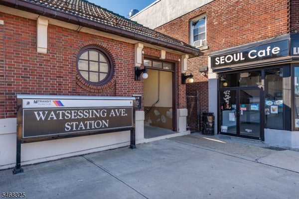 19 ARCH ST, BLOOMFIELD, NJ 07003 - Image 9d4776ed2cd12ffa320ae3a25a3e0a73/321989759