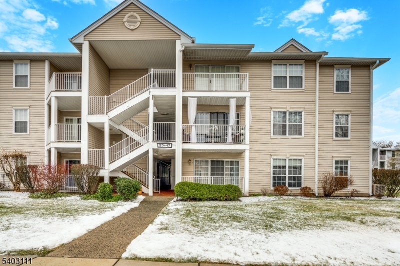 Common Elements - Residential Lease