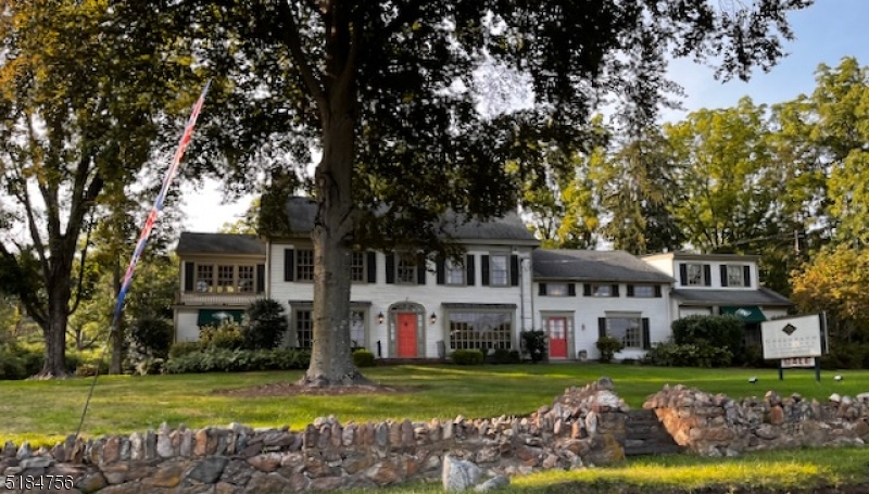 The Country Mile - Commercial Sale