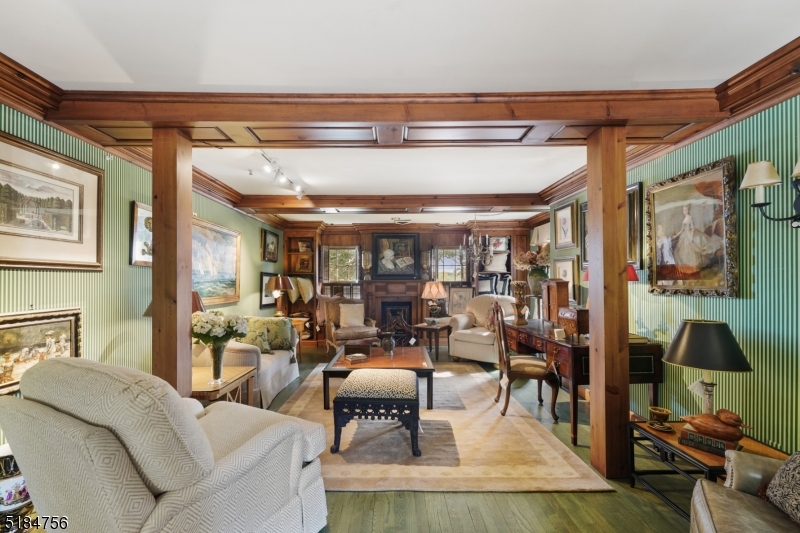 The Country Mile - Commercial Sale