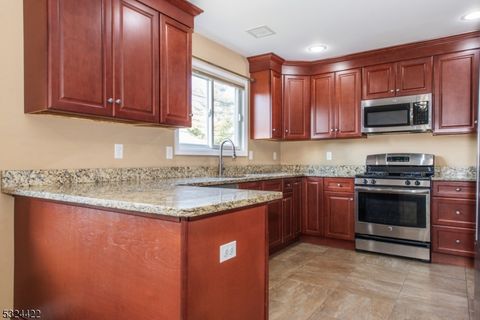 MLS: 3934245