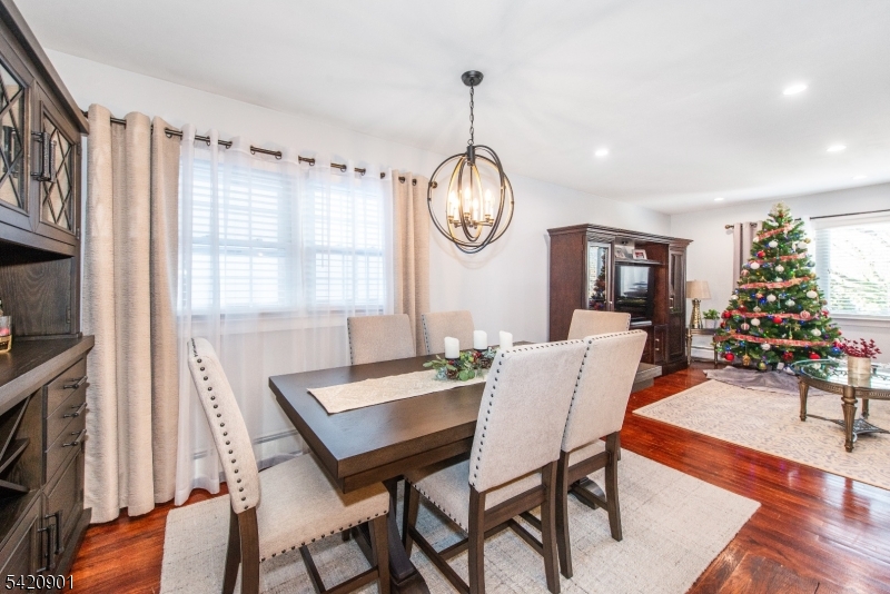 Uptown - Residential Income