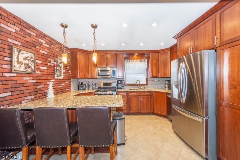 Uptown - Residential Income