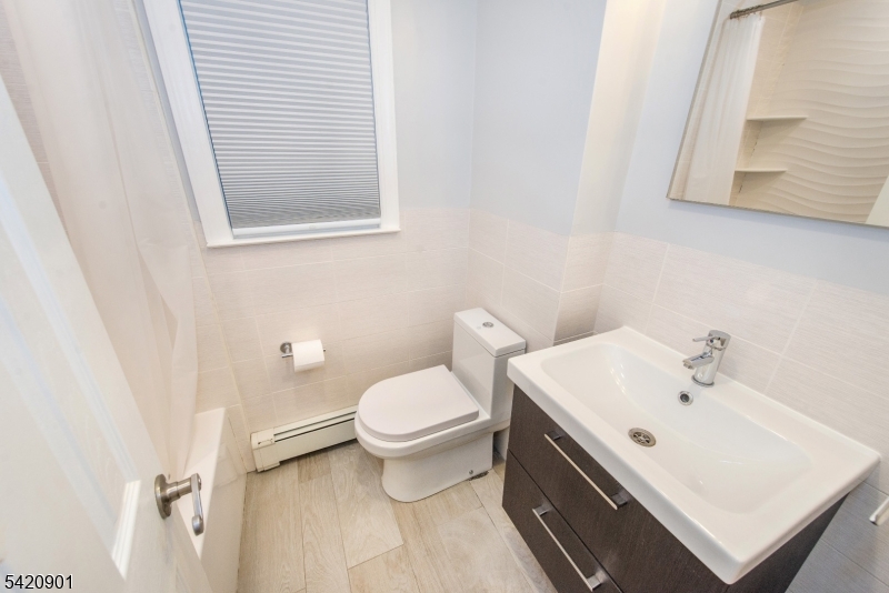 Uptown - Residential Income