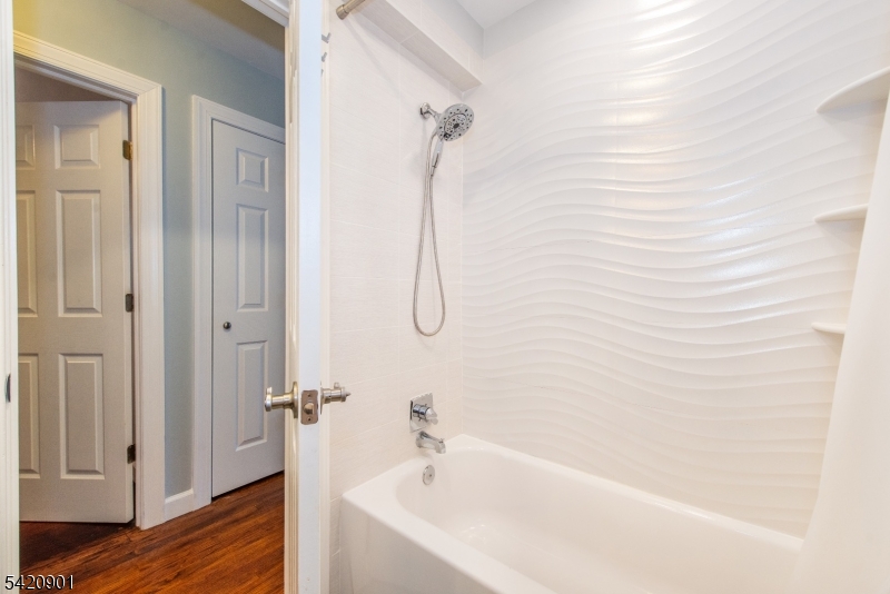 Uptown - Residential Income