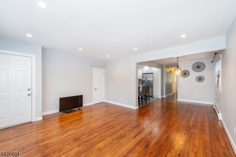 Uptown - Residential Income