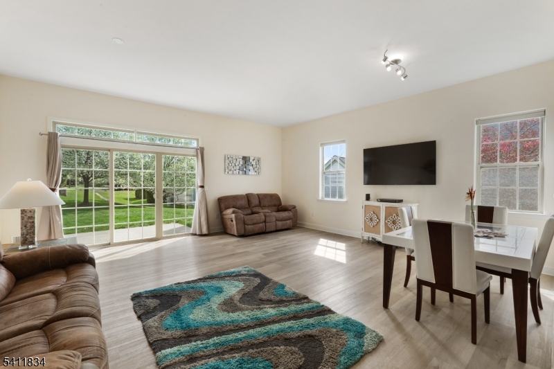 Delaware Crossing - Residential