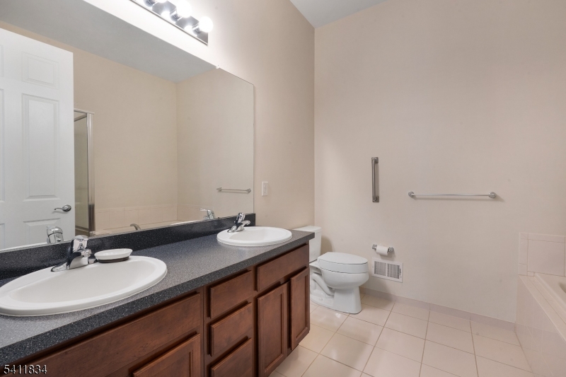 Delaware Crossing - Residential